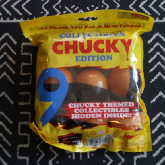 NECA Chucky Edition Toy Capsule Collectables - Picture 2 of 2